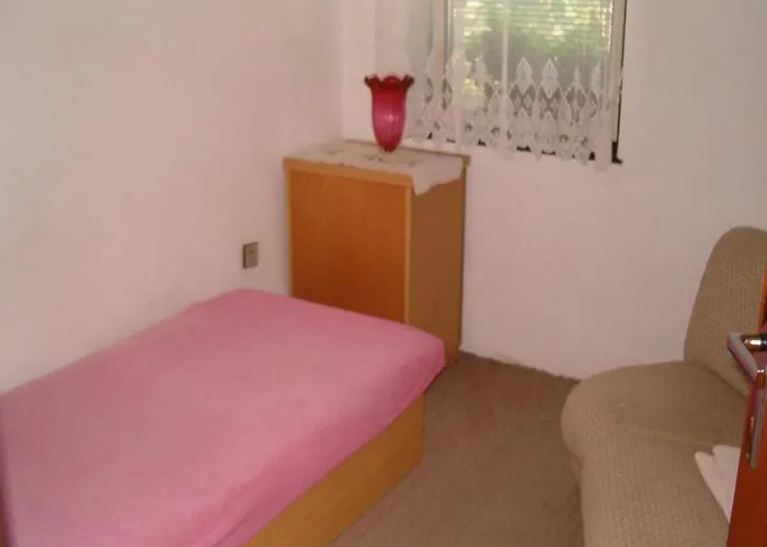 Townhouse In Bechyn With Private Pool