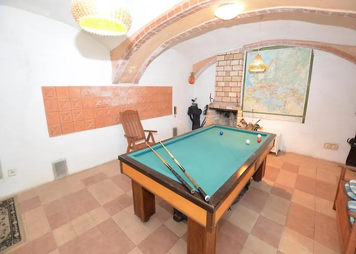 Townhouse In Bechyn With Private Pool * Bechyně